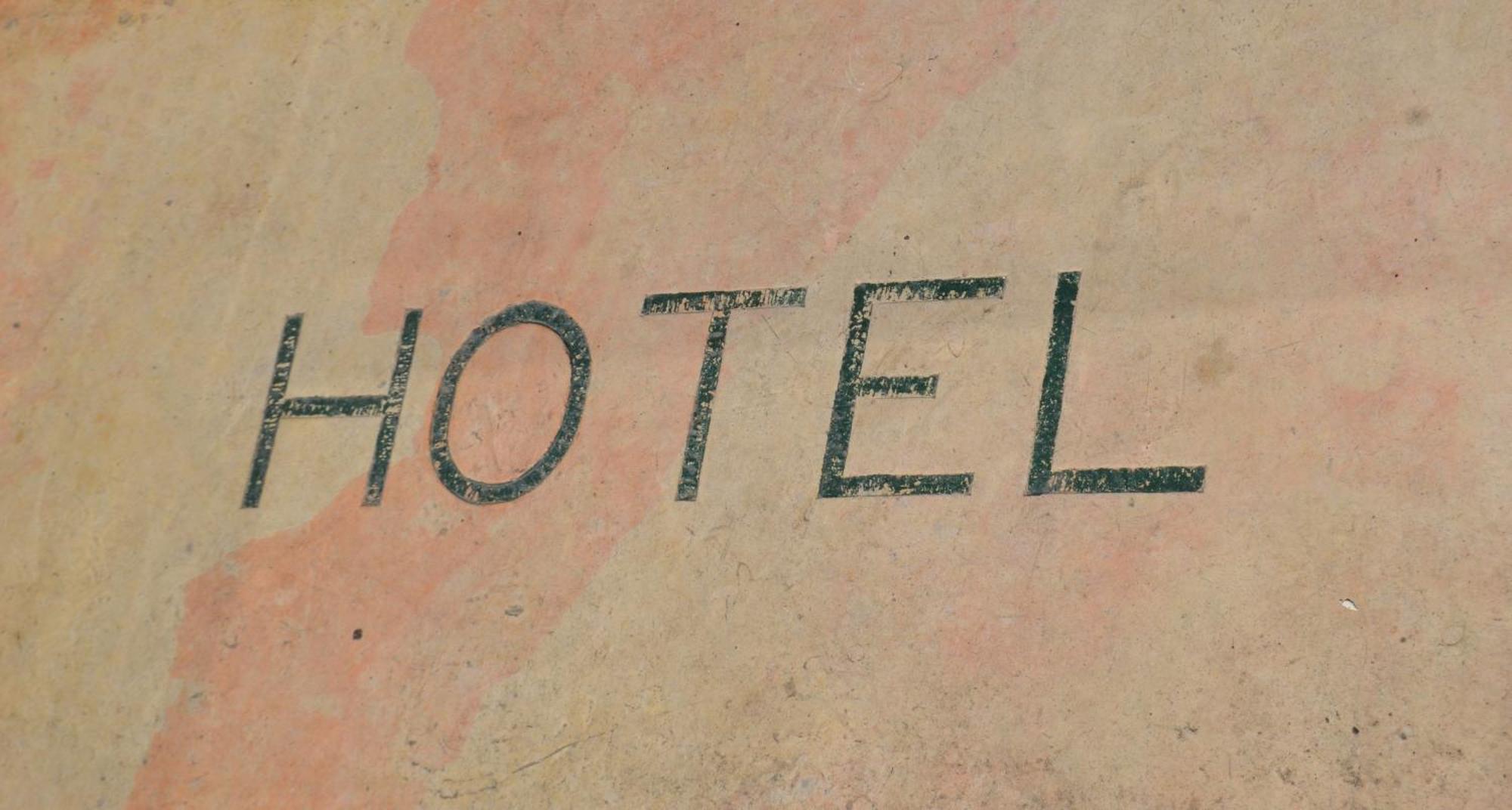 Hotel Du Commerce 2*
